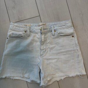 Universal Thread Light High-Waisted Shorts